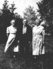 Black, Maude & sister Margaret with Edward Binns Bulmer